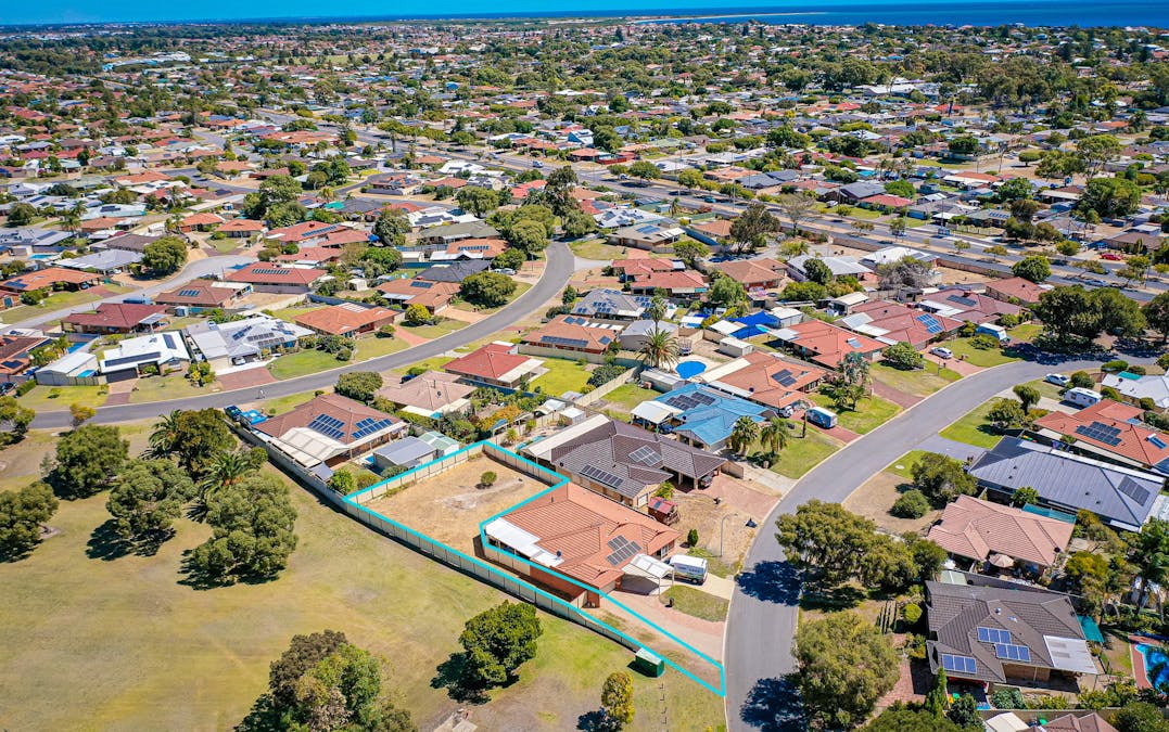 17A Moreton Crescent, Warnbro, WA, 6169 - Image 5