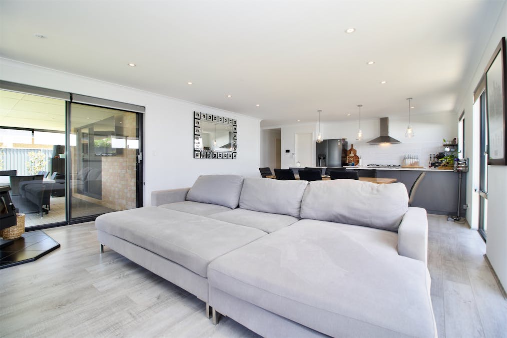 184 Smirk Road, Baldivis, WA, 6171 - Image 20