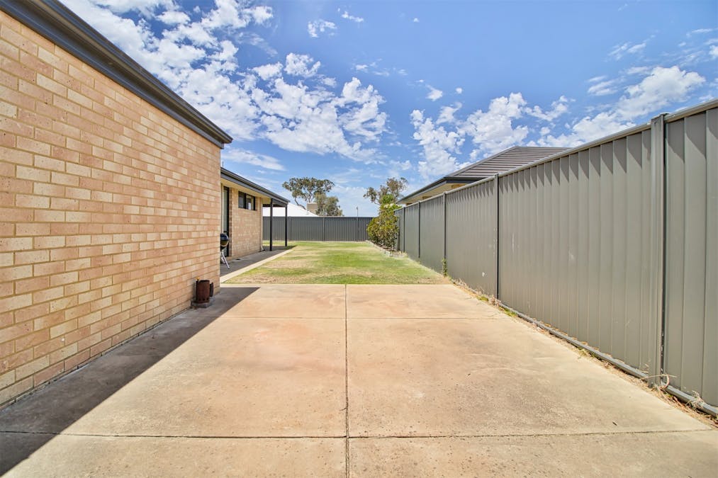 184 Smirk Road, Baldivis, WA, 6171 - Image 26