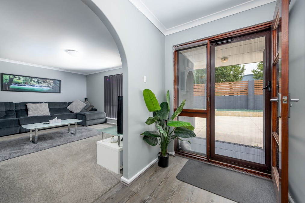 38 Council Avenue, Rockingham, WA, 6168 - Image 3