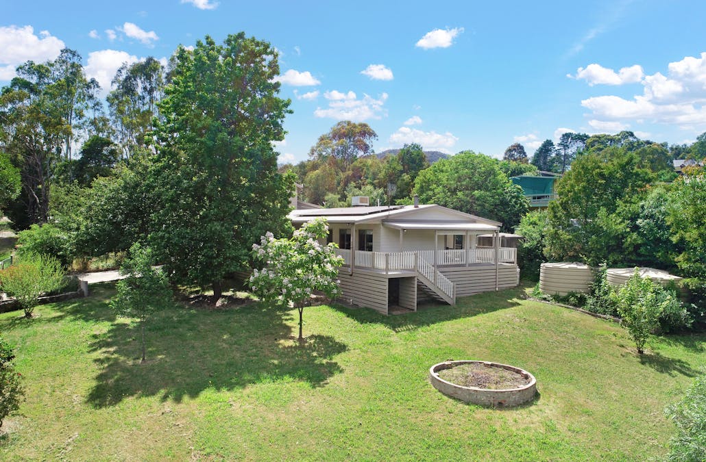 69 Jenkin Road, Macs Cove, VIC, 3723 - Image 1