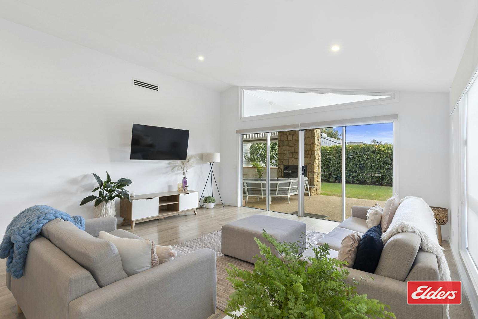 14 Silverwoods Boulevard, Yarrawonga, VIC, 3730 For Sale Elders