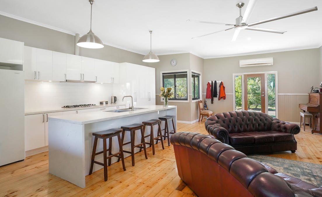105 Glendhu Road, Casterton, VIC, 3311 - Image 3