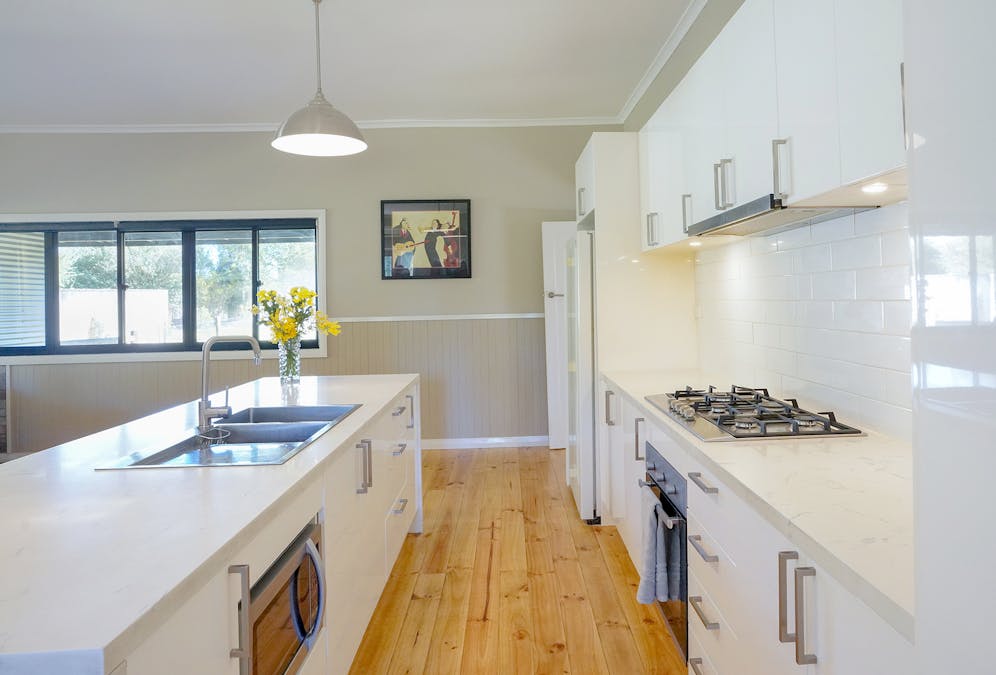 105 Glendhu Road, Casterton, VIC, 3311 - Image 2