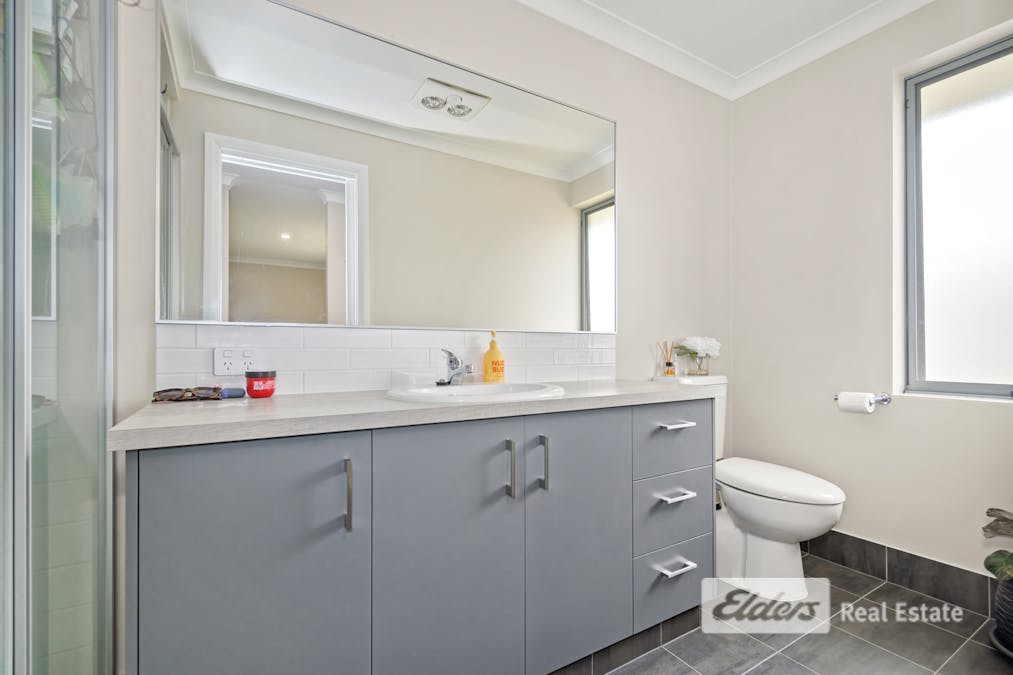 110 Radiata Drive, Mckail, WA, 6330 - Image 24