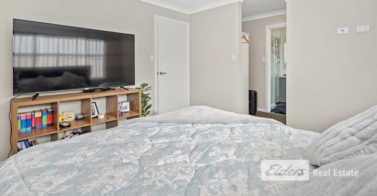110 Radiata Drive, Mckail, WA, 6330 - Image 23