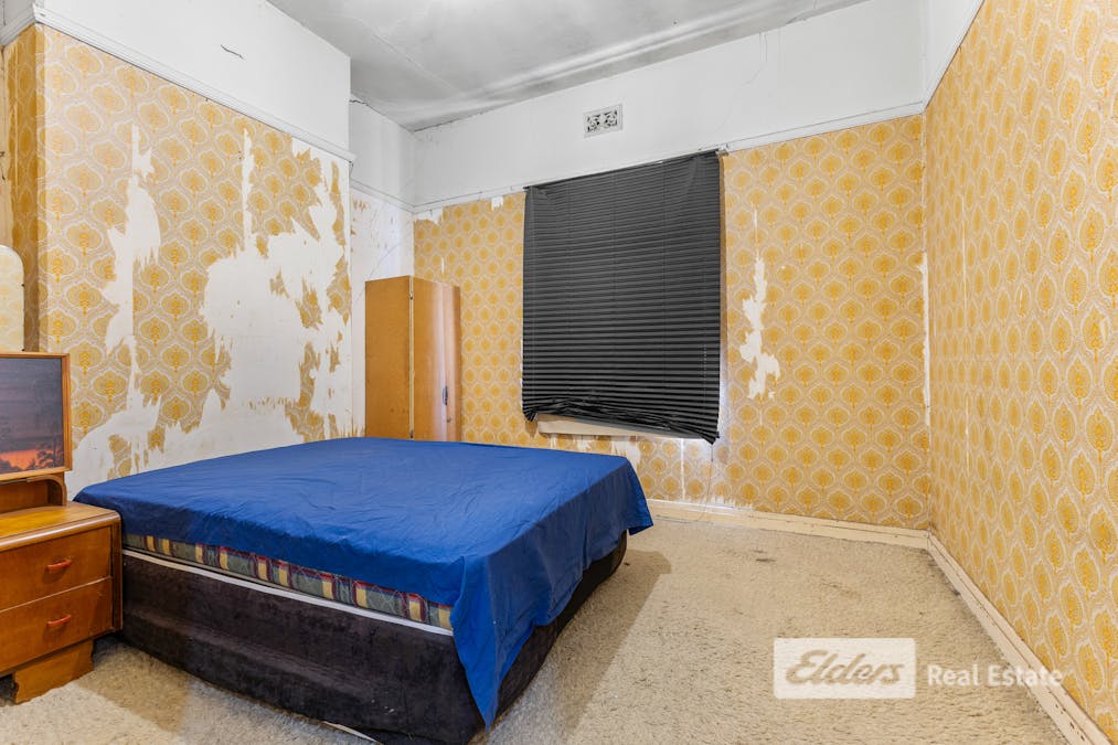 30 Bunbury Street, Collie, WA, 6225 - Image 9