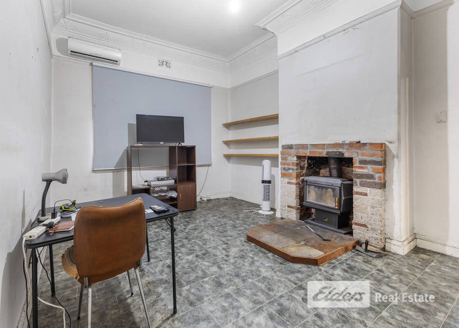 30 Bunbury Street, Collie, WA, 6225 - Image 4