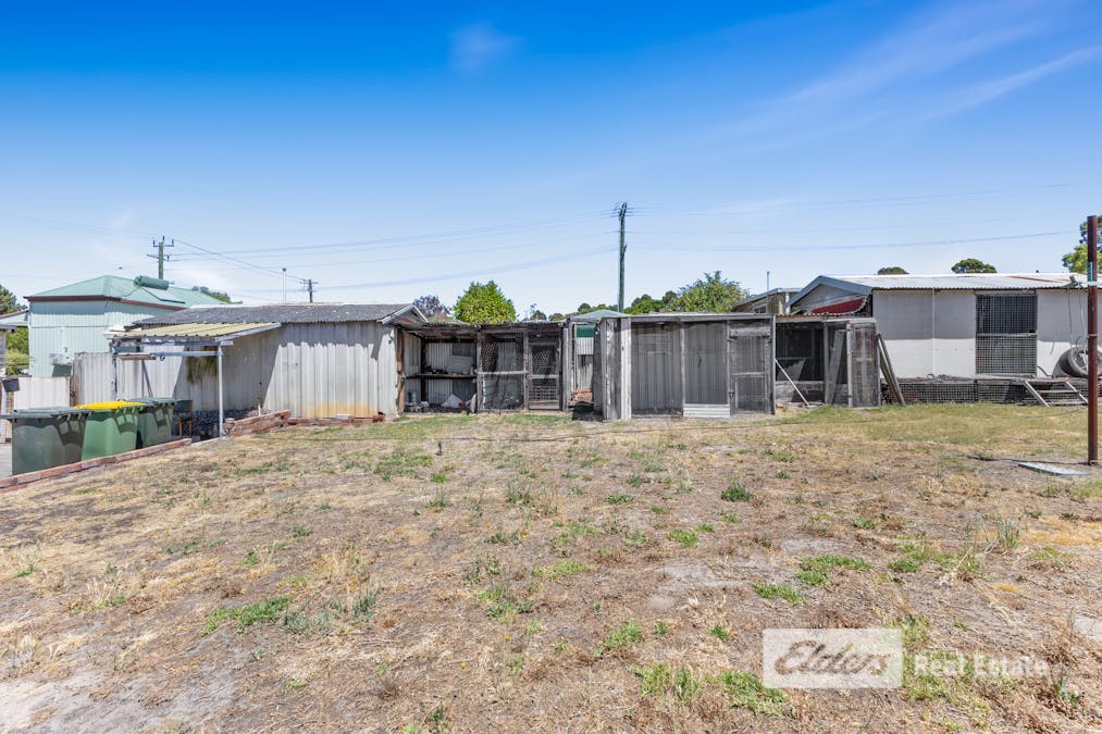 30 Bunbury Street, Collie, WA, 6225 - Image 19