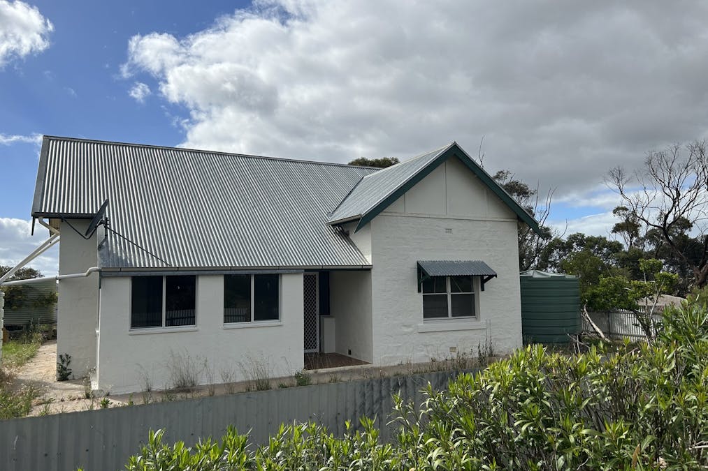 7462 Lincoln Highway, Port Neill, SA, 5604 - Image 2