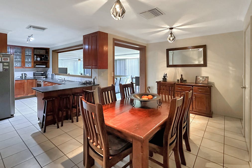 34 Monaghan Street, Cobar, NSW, 2835 - Image 5