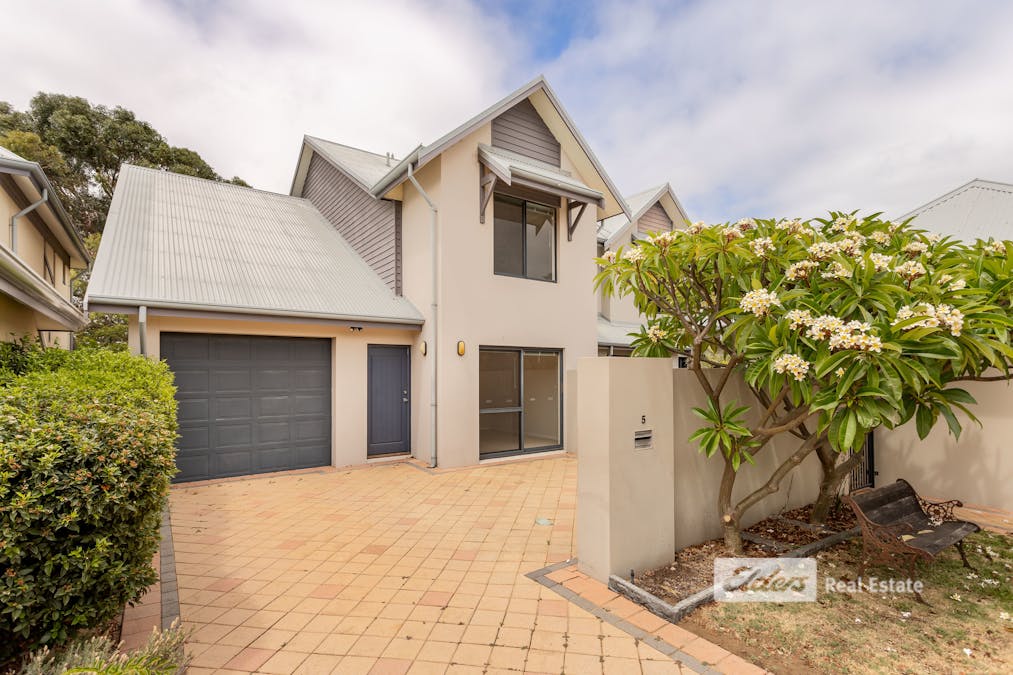 5/16 Lyons Cove, Bunbury, WA, 6230 - Image 1