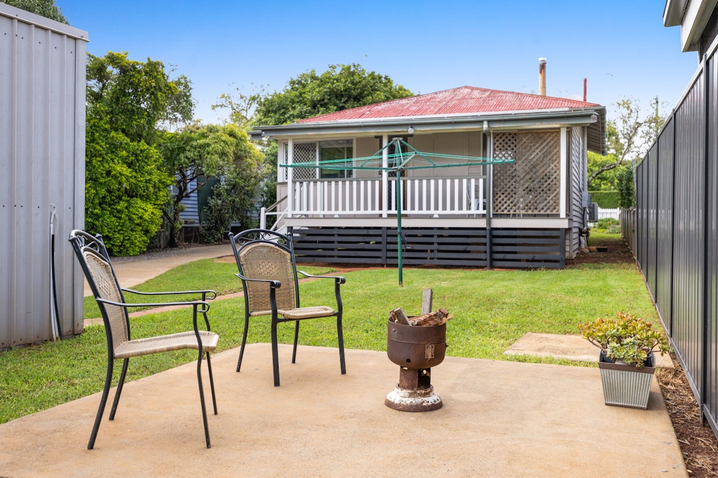 187 Russell Street, Newtown, QLD, 4350 - Image 6