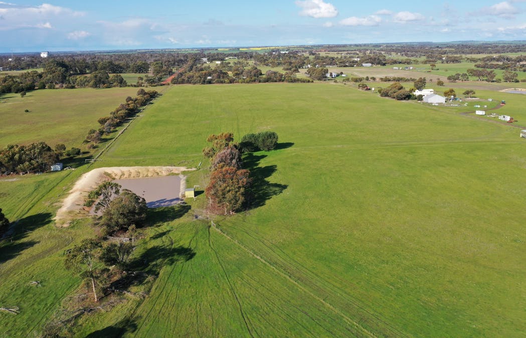 379/Spencer Road, Broomehill Village, WA, 6318 - Image 2