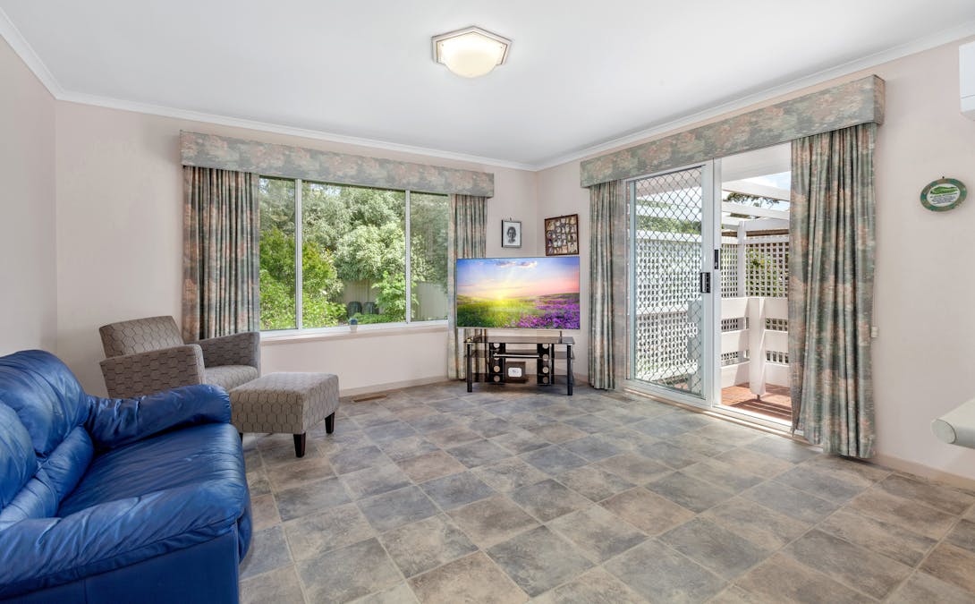 10 Centenary Drive, Kilmore, VIC, 3764 - Image 11