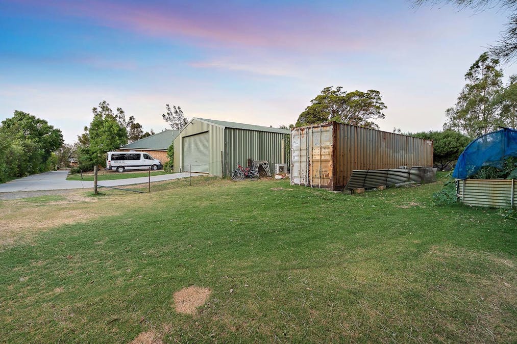 18 Fairbairn Road, Serpentine, WA, 6125 - Image 31