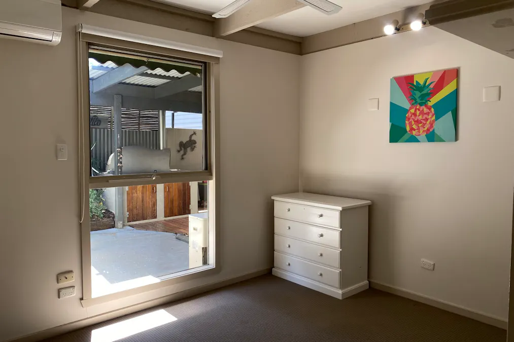 1 Graham Avenue, Bundalong, VIC, 3730 - Image 10