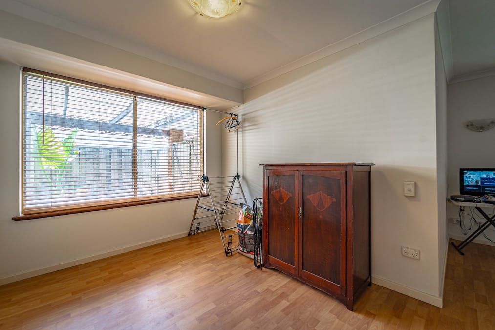 51 Rand Avenue, Waikiki, WA, 6169 - Image 8