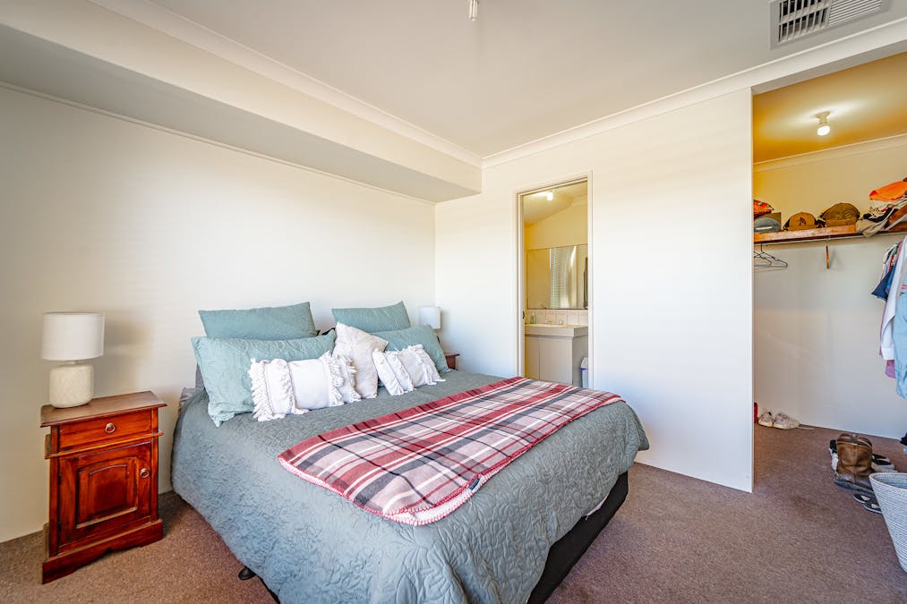 51 Rand Avenue, Waikiki, WA, 6169 - Image 23