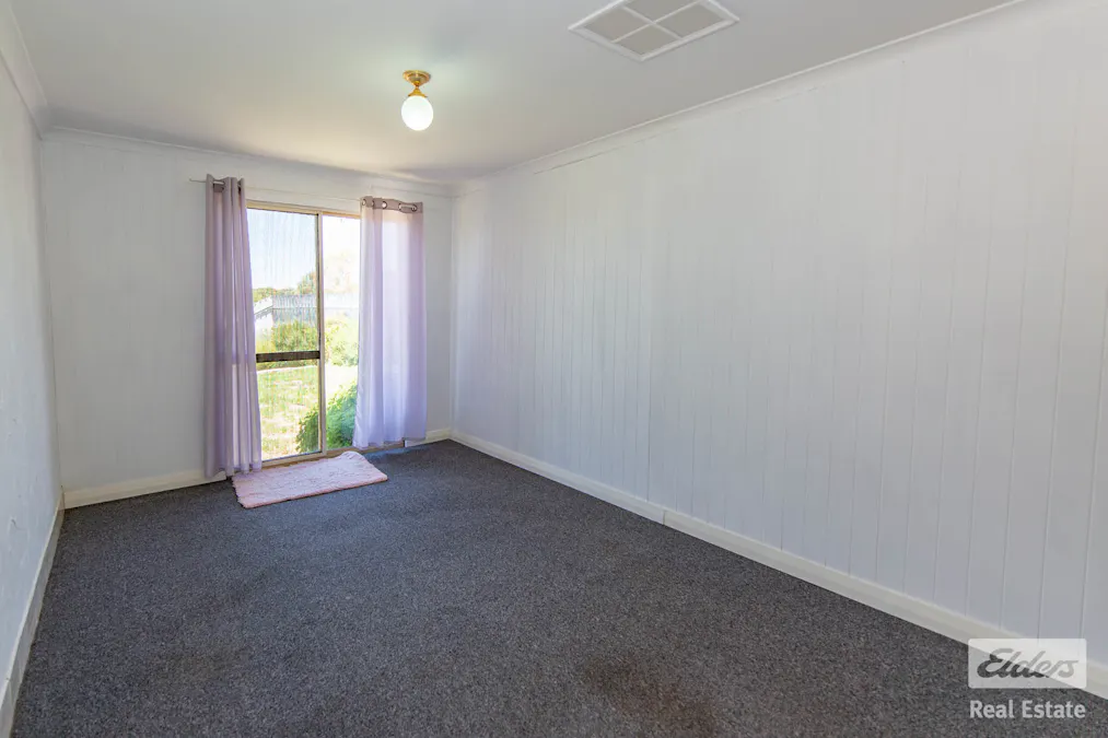 14 Thomson Street, Northam, WA, 6401 - Image 21