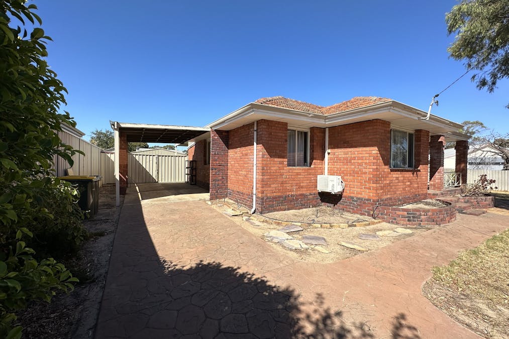 67 Adam Street, Katanning, WA, 6317 - Image 22