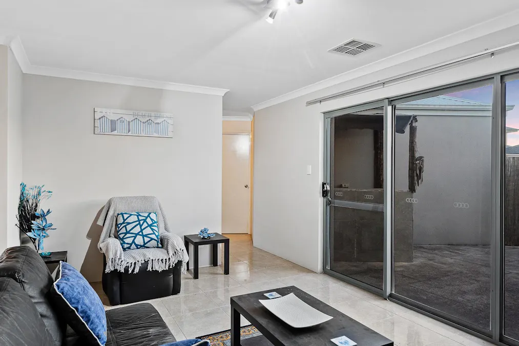 2/19 Malibu Road, Safety Bay, WA, 6169 - Image 14