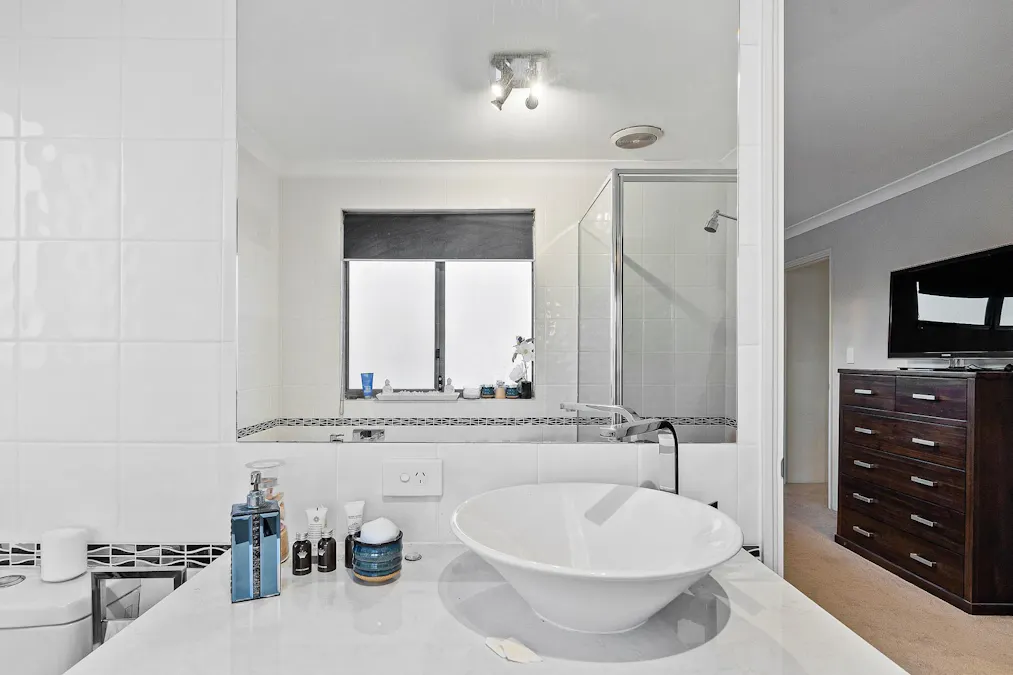 2/19 Malibu Road, Safety Bay, WA, 6169 - Image 13