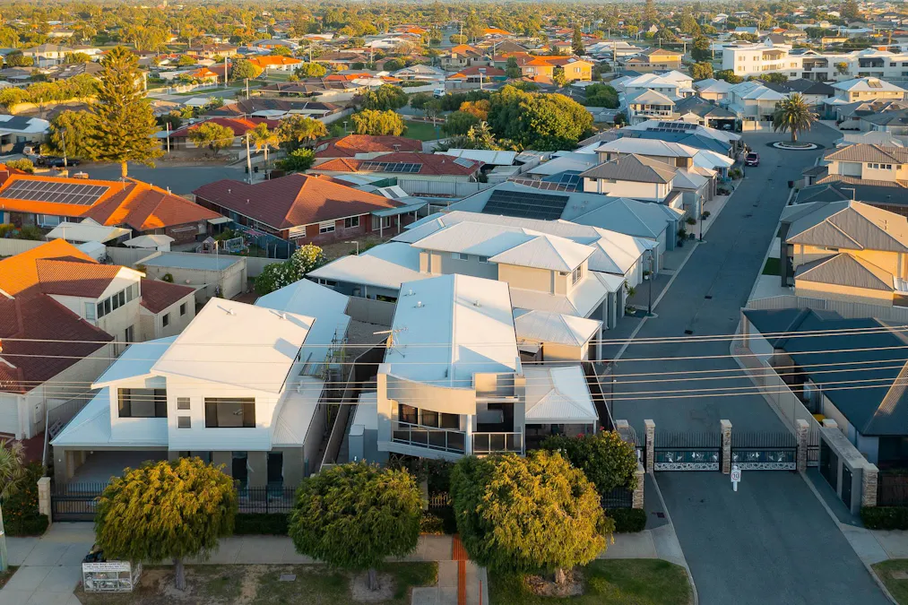 2/19 Malibu Road, Safety Bay, WA, 6169 - Image 31