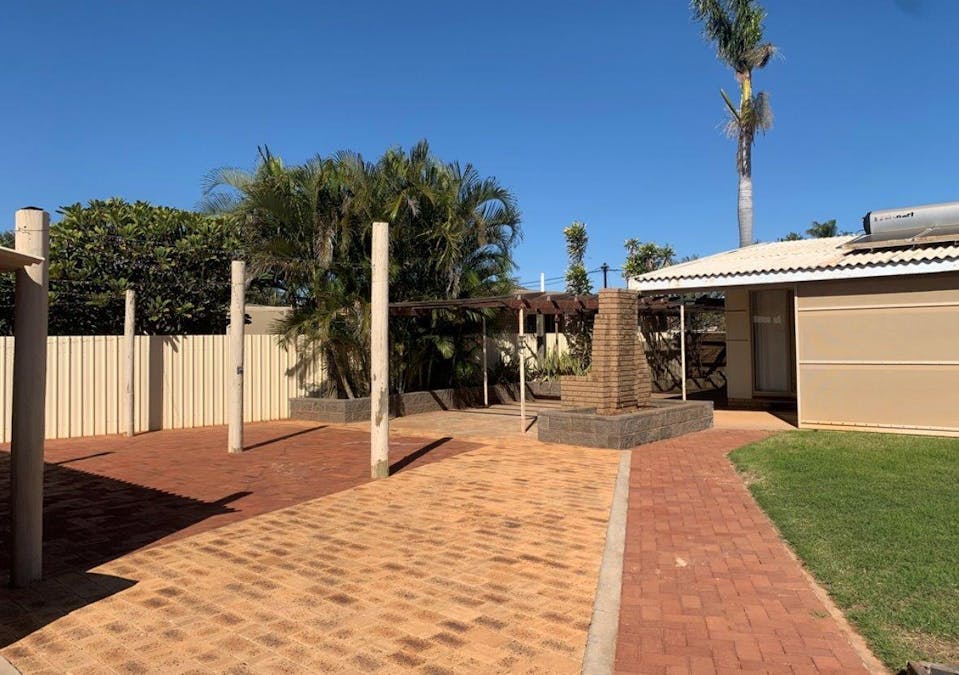 1 Smith Street, East Carnarvon, WA, 6701 - Image 1