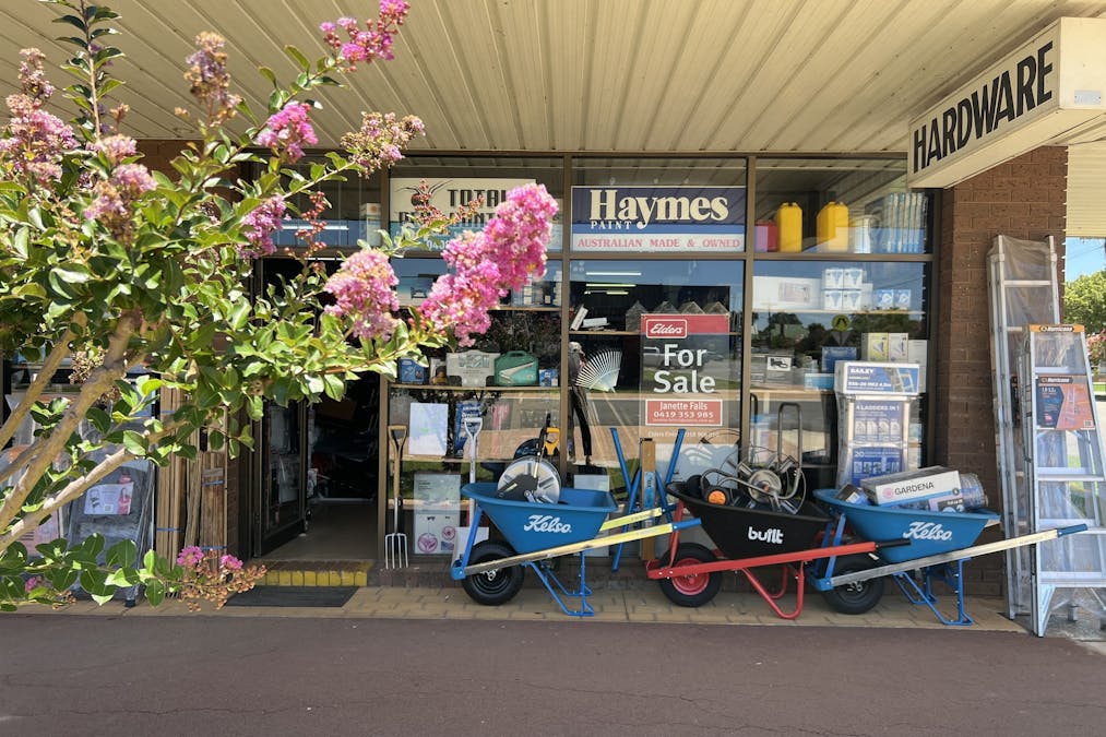 26 Pinnuck Street, Finley, NSW, 2713 - Image 1