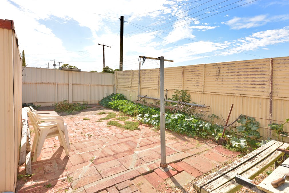 125 Charles Avenue, Whyalla Norrie, SA, 5608 - Image 12