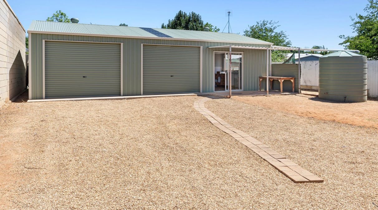 16 Third Street, Loxton, SA, 5333 - Image 8