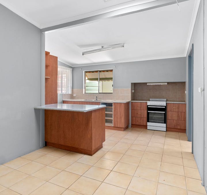 16 Third Street, Loxton, SA, 5333 - Image 6