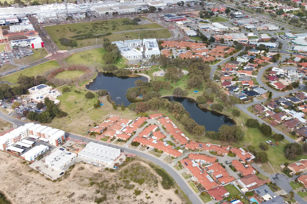 15/12 McNicholl Street, Rockingham, WA, 6168 - Image 4