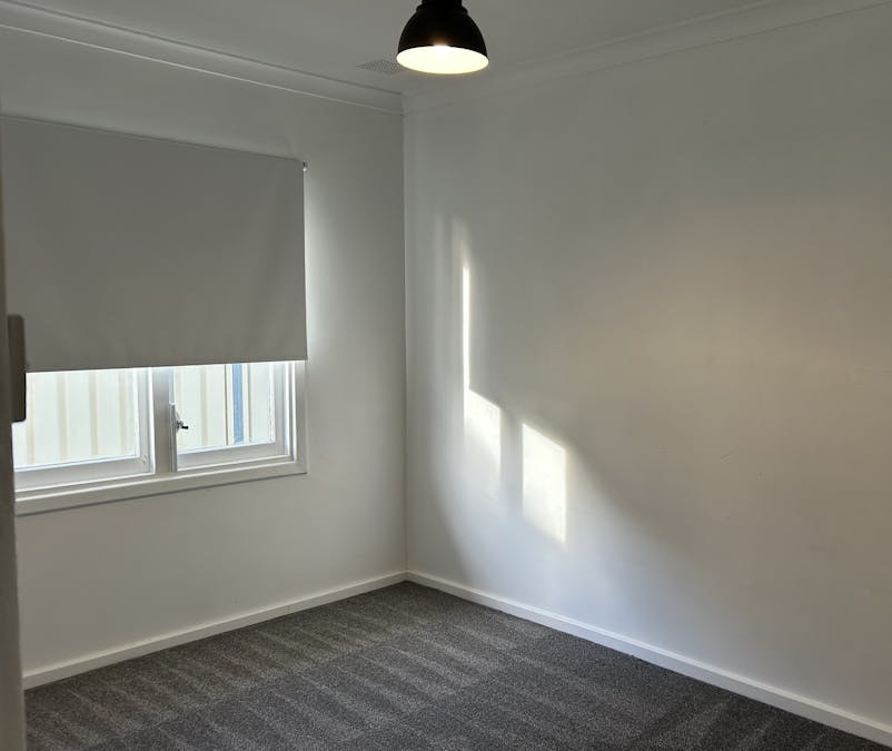 8 Oleander Crescent, Rangeway, WA, 6530 - Image 5
