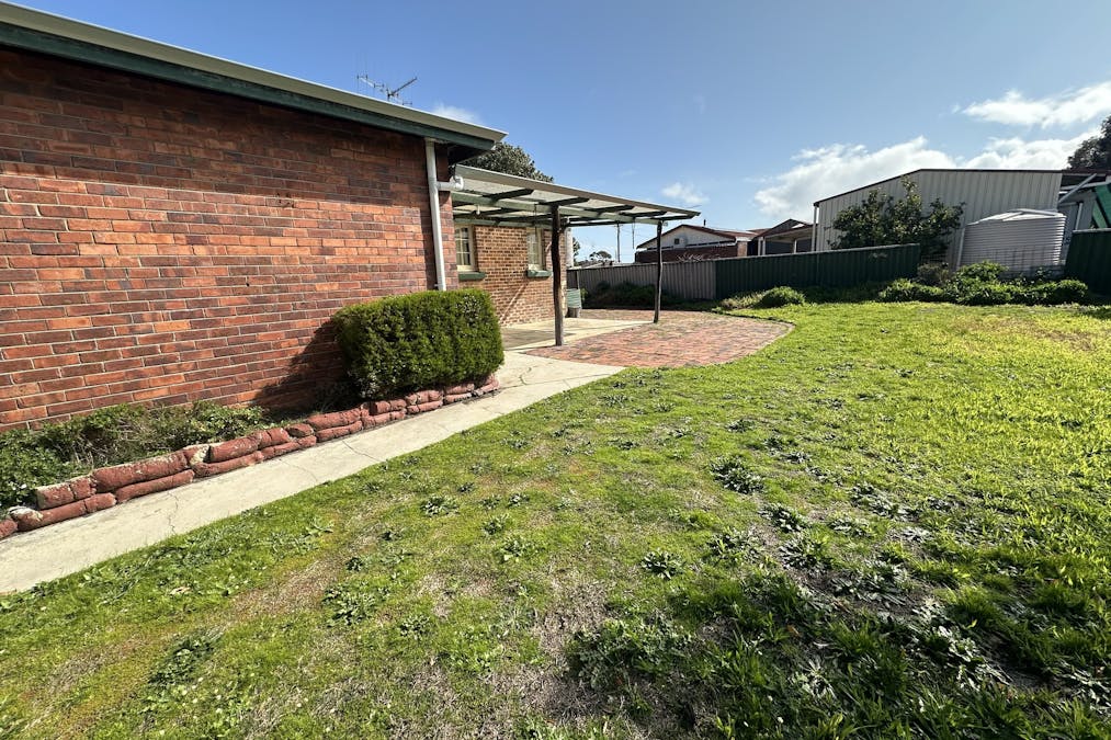69 Blantyre Street, Katanning, WA, 6317 - Image 33