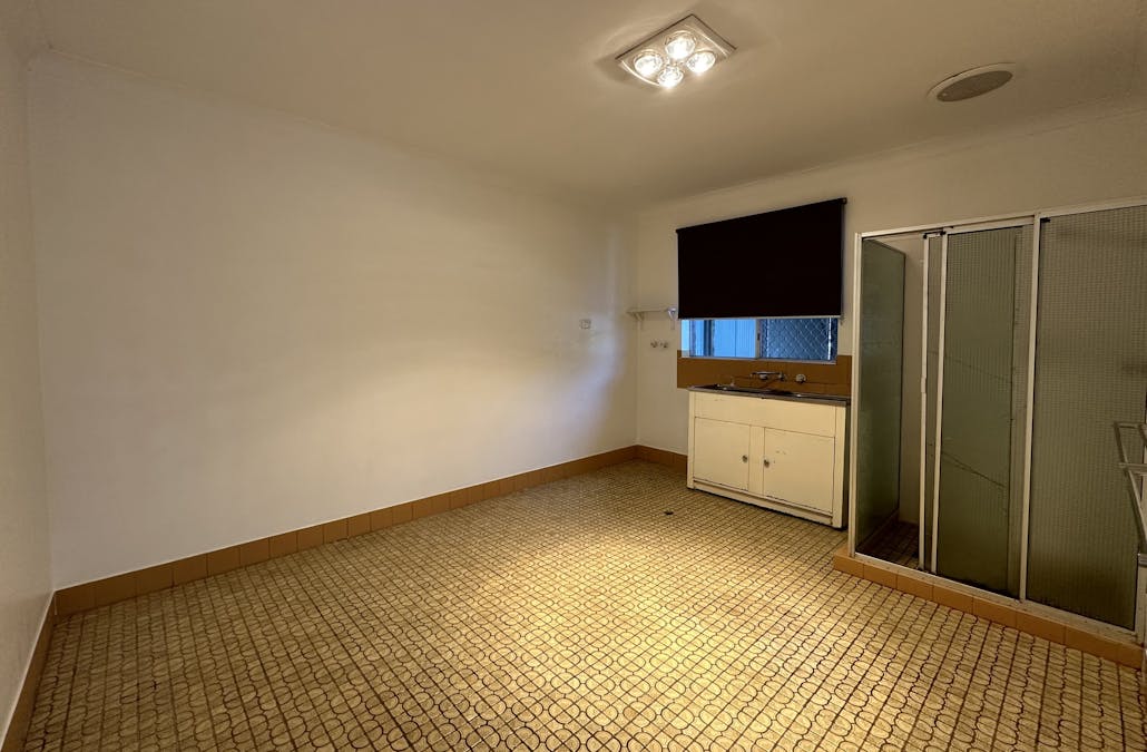 69 Blantyre Street, Katanning, WA, 6317 - Image 20