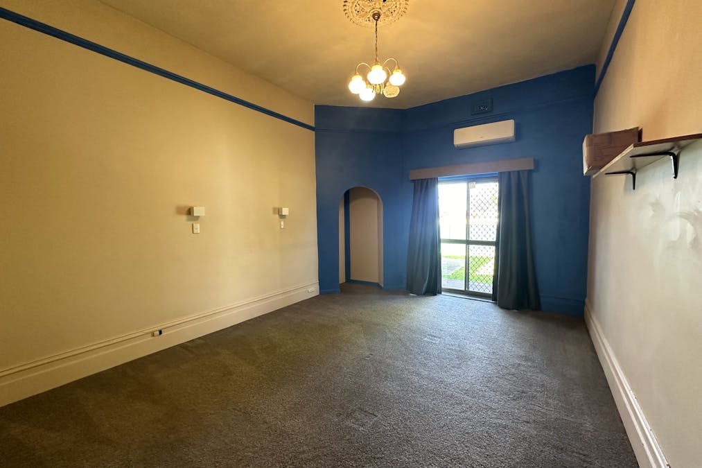 69 Blantyre Street, Katanning, WA, 6317 - Image 13