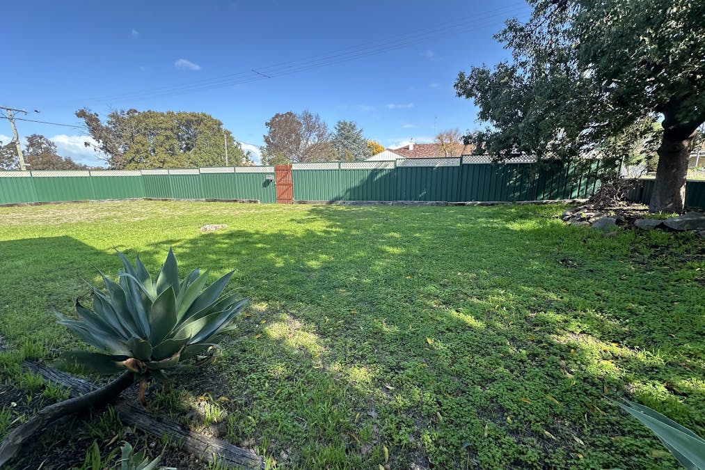 69 Blantyre Street, Katanning, WA, 6317 - Image 34