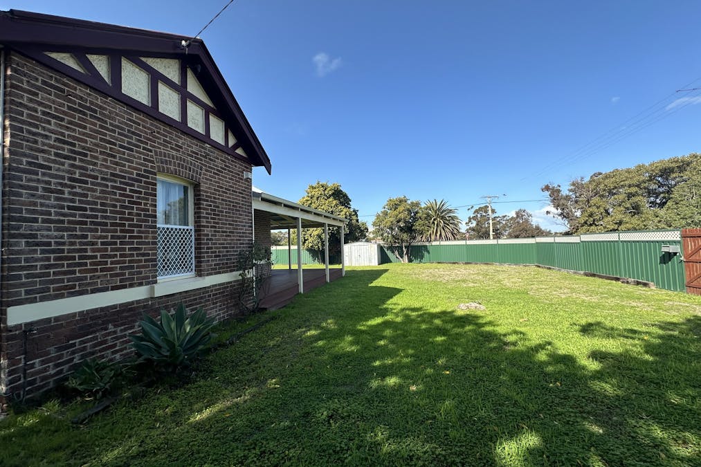 69 Blantyre Street, Katanning, WA, 6317 - Image 35