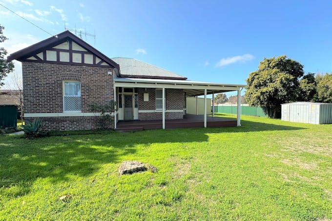 69 Blantyre Street, Katanning, WA, 6317 - Image 1
