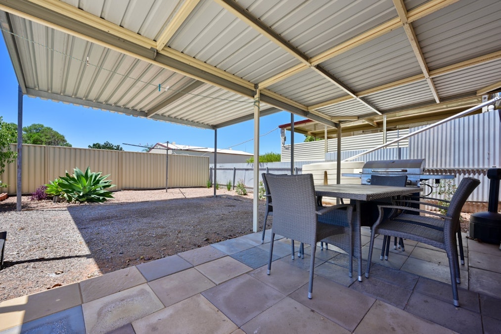 10 Townsend Crescent, Whyalla Norrie, SA, 5608 - Image 17