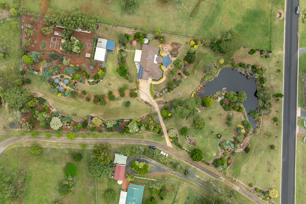 24-26 Stark Drive, Vale View, QLD, 4352 - Image 2