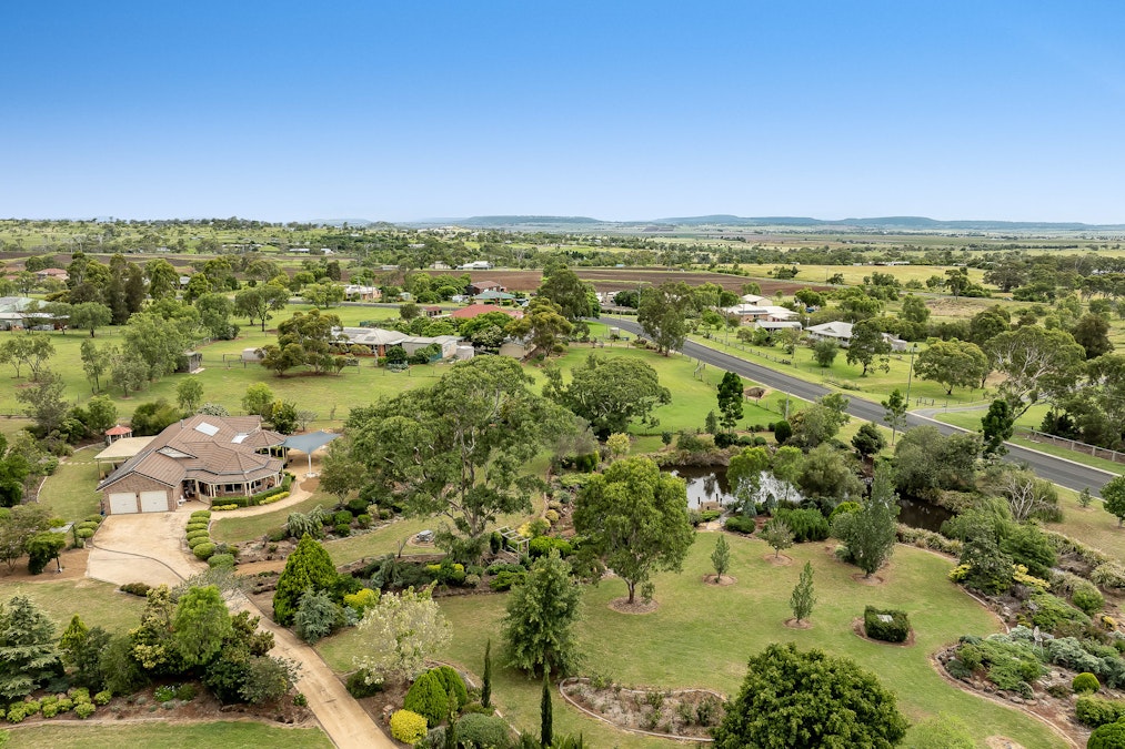 24-26 Stark Drive, Vale View, QLD, 4352 - Image 3