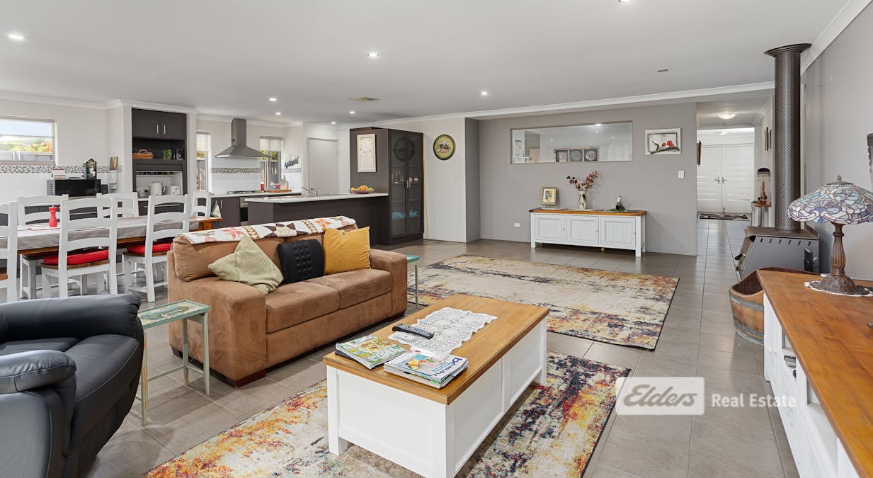 2 Sykes Way, Capel, WA, 6271 - Image 8