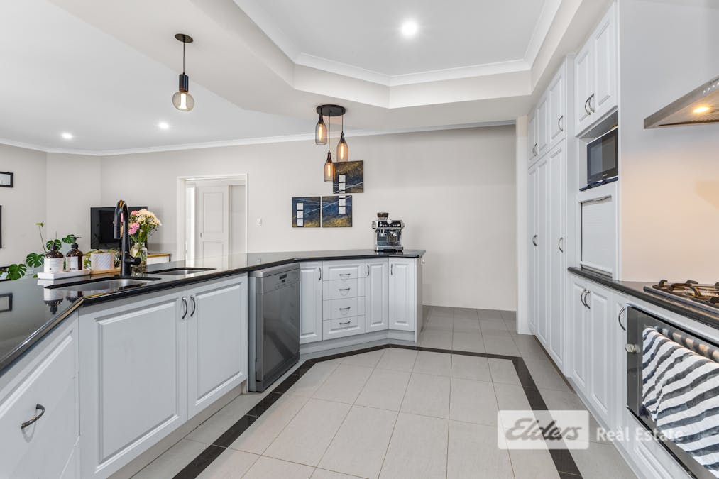 11 Denison Link, Millbridge, WA, 6232 - Image 12