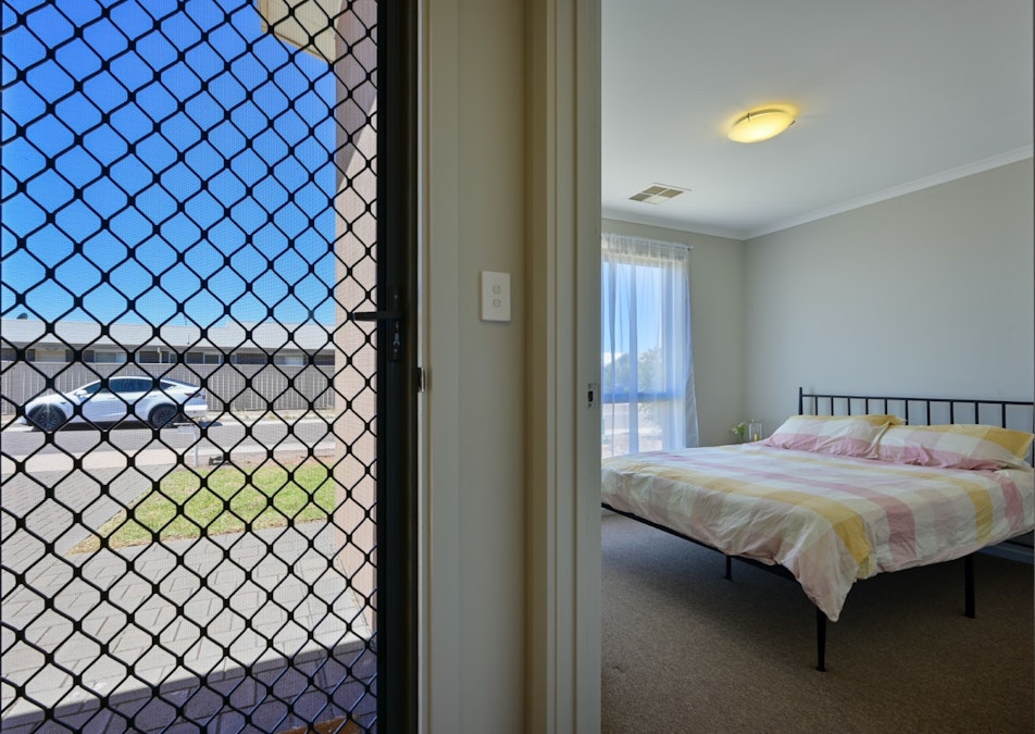 40 Mcinness Street, Whyalla Jenkins, SA, 5609 - Image 3