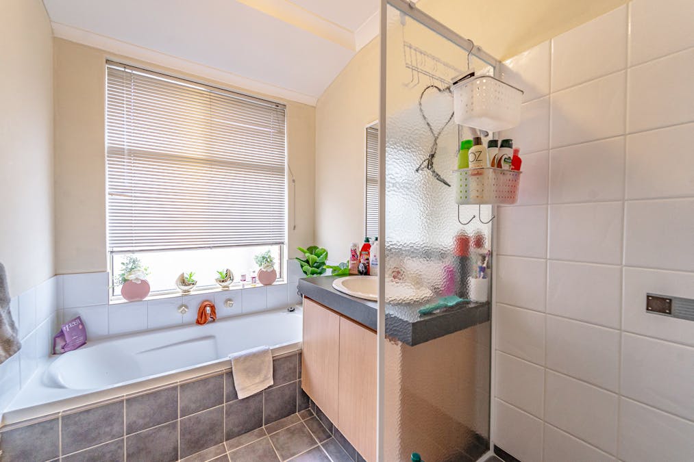 26B Lombadina Parade, Secret Harbour, WA, 6173 - Image 19