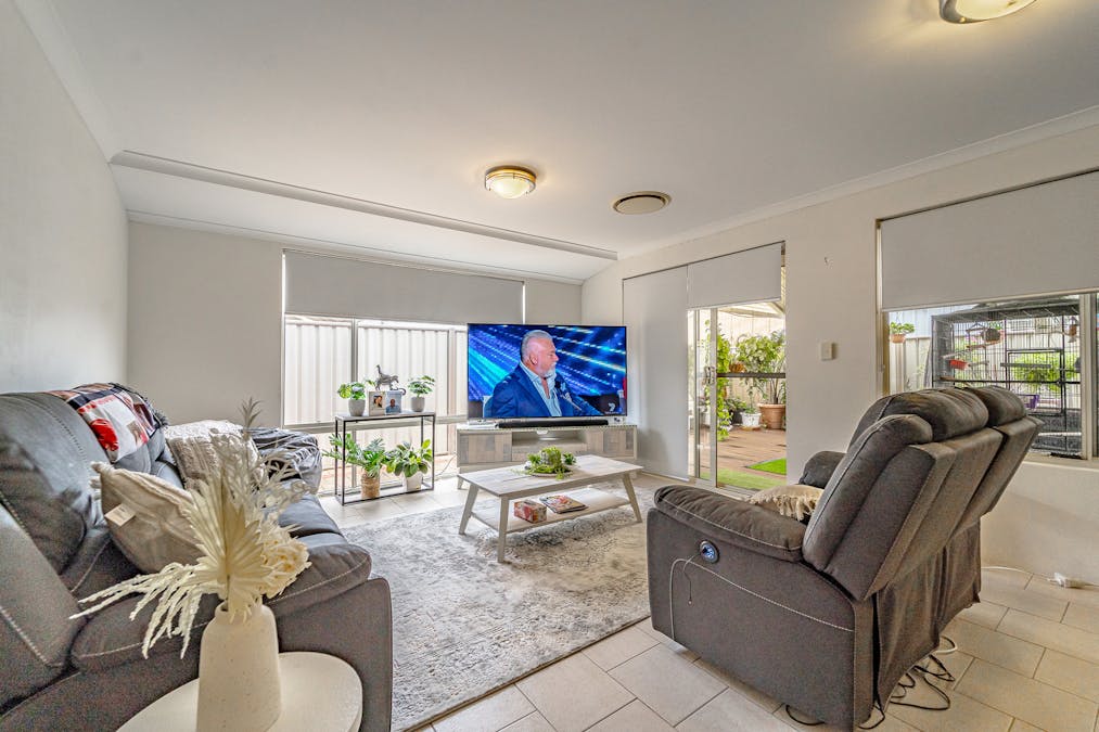 26B Lombadina Parade, Secret Harbour, WA, 6173 - Image 14