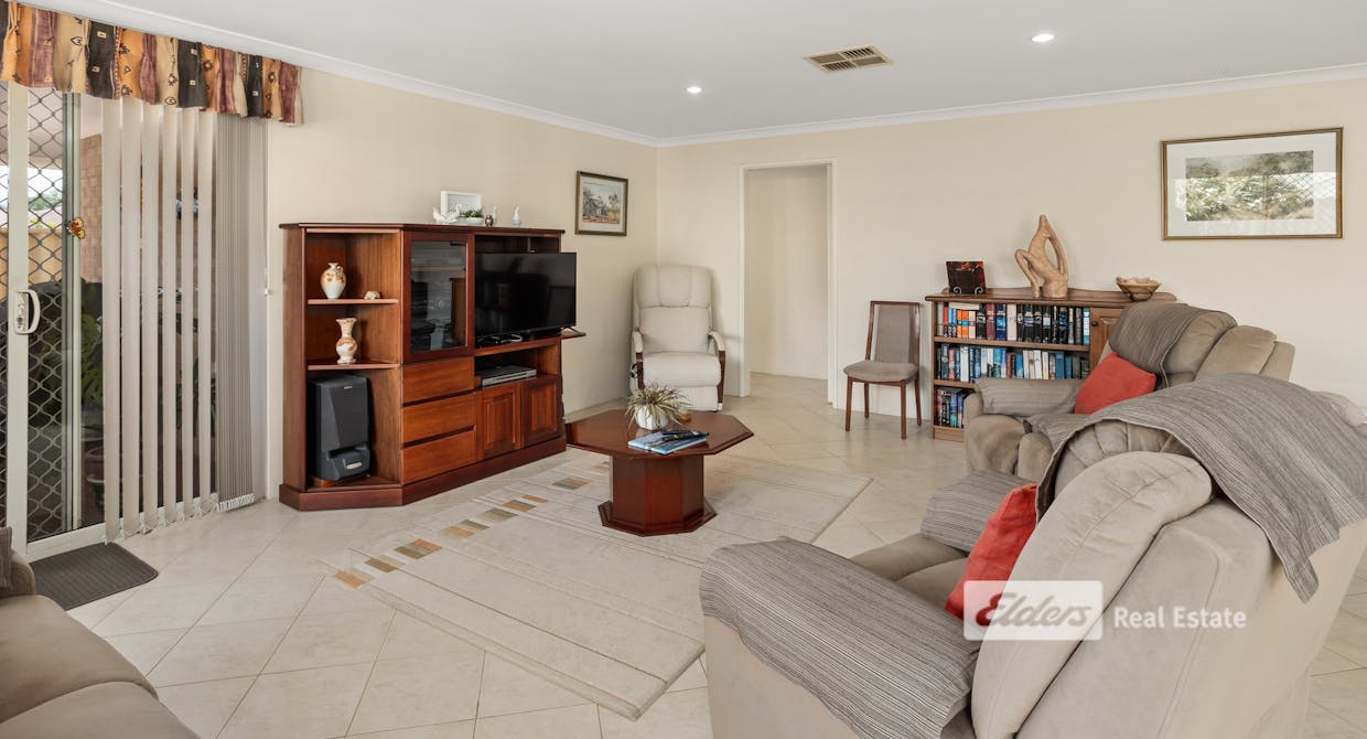 14 Peppermint Boulevard, College Grove, WA, 6230 - Image 8